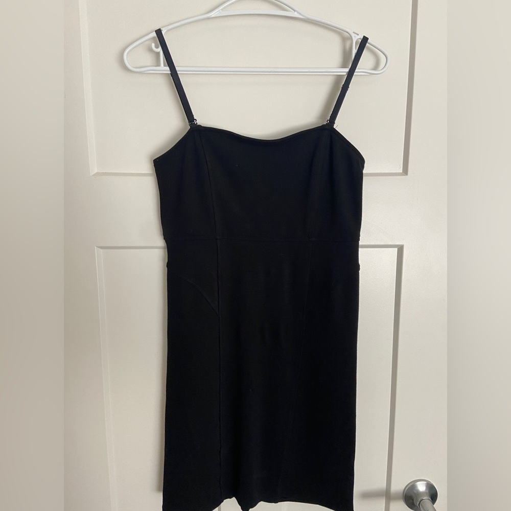 Stretchy black dress